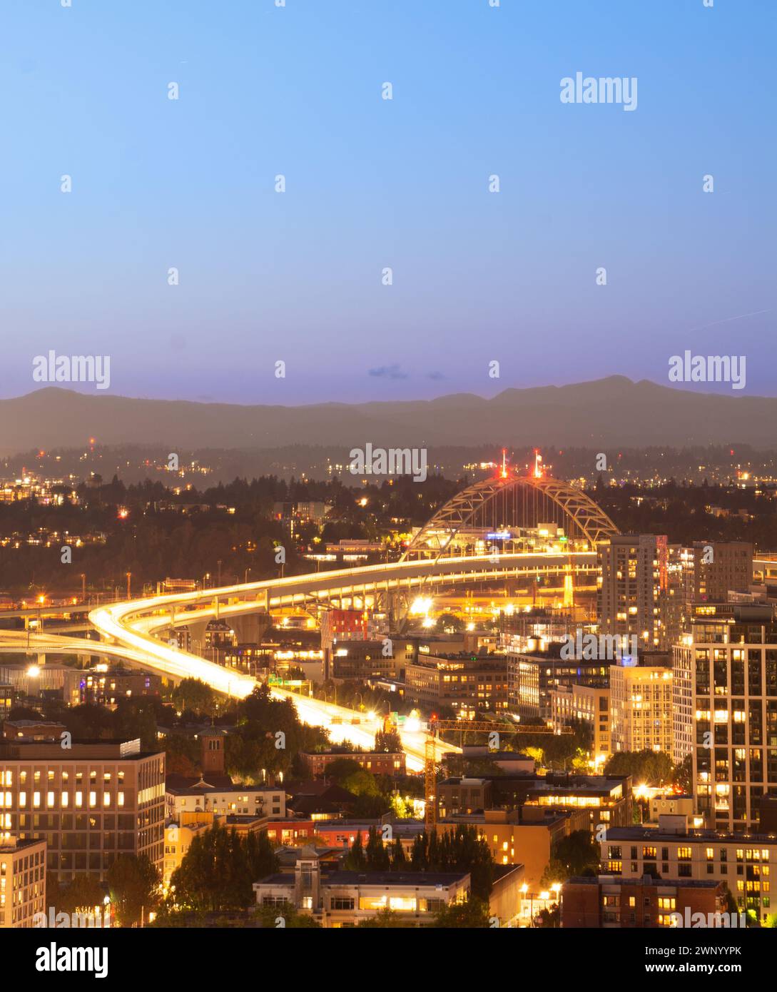 L'Interstate 405 attraversa l'area del centro di Portland, Oregon Foto Stock