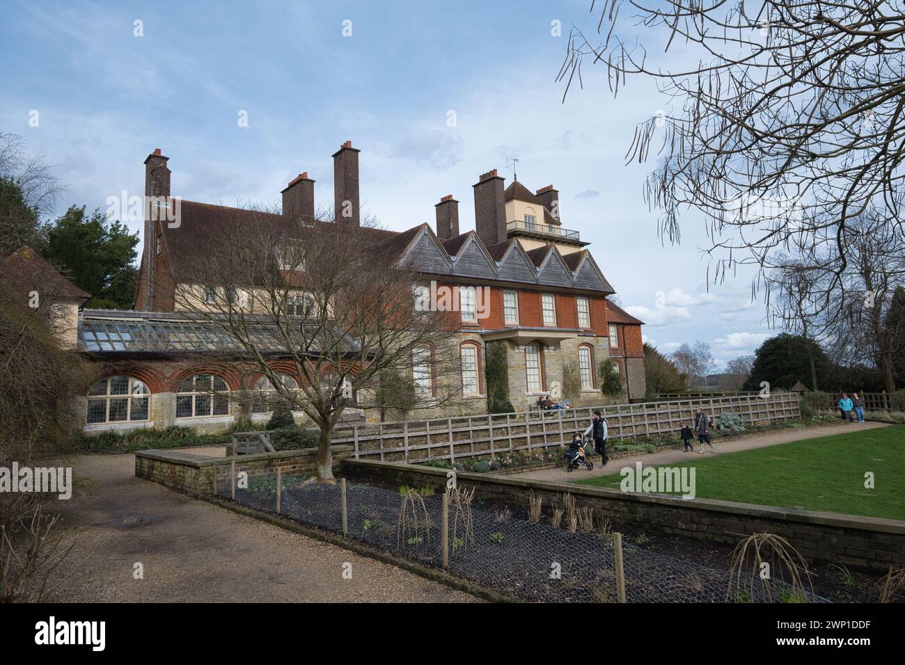 Standen House vicino a East Grinstead nel West Sussex in inverno Foto Stock