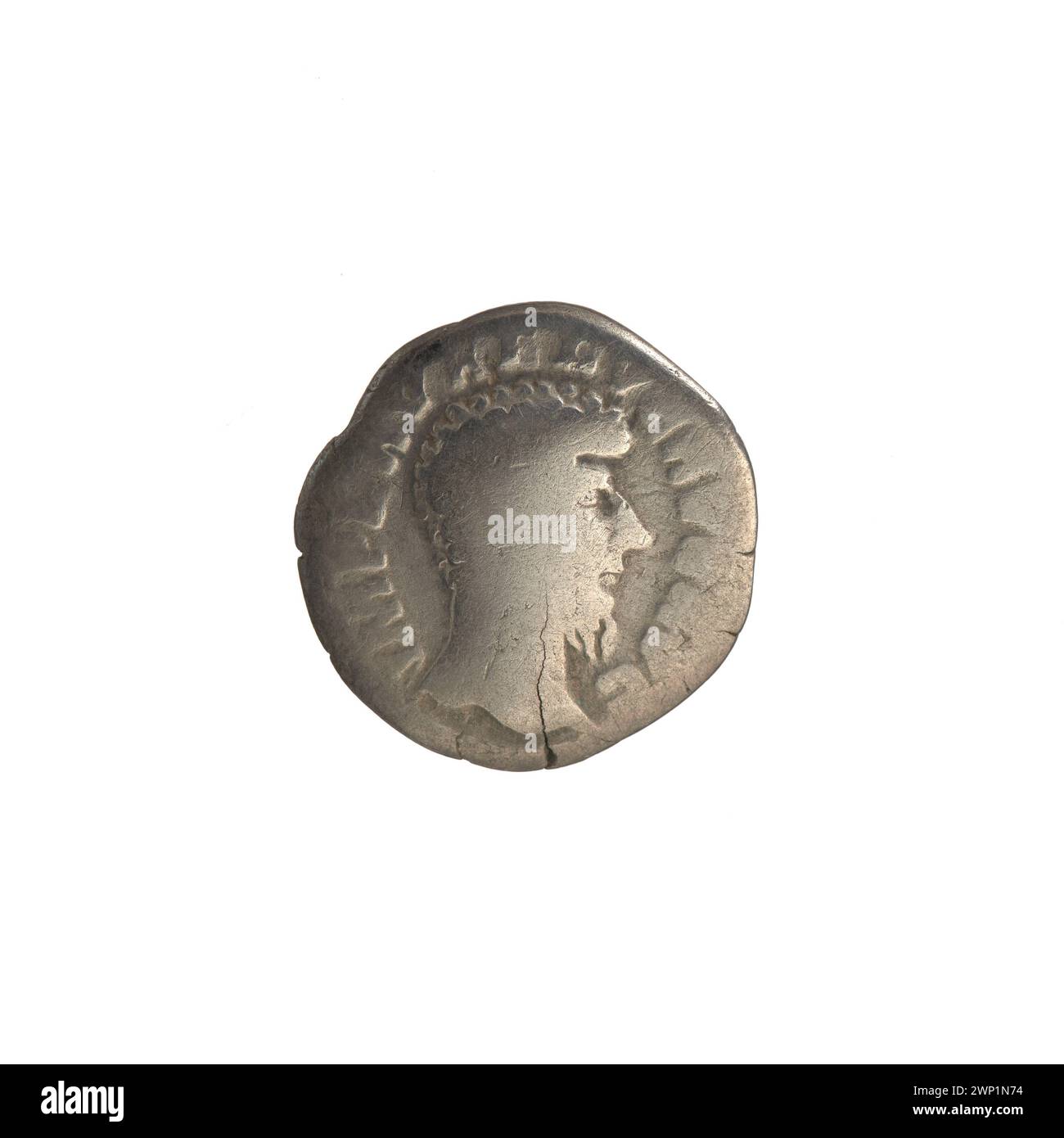 Una moneta denarius emessa sotto l'imperatore romano Lucio vero, che regnò dal 161 al 169 d.C. Questo esempio è datato tra il 161 e il 162 d.C. ed è stato usato come valuta nell'Impero Romano. Foto Stock