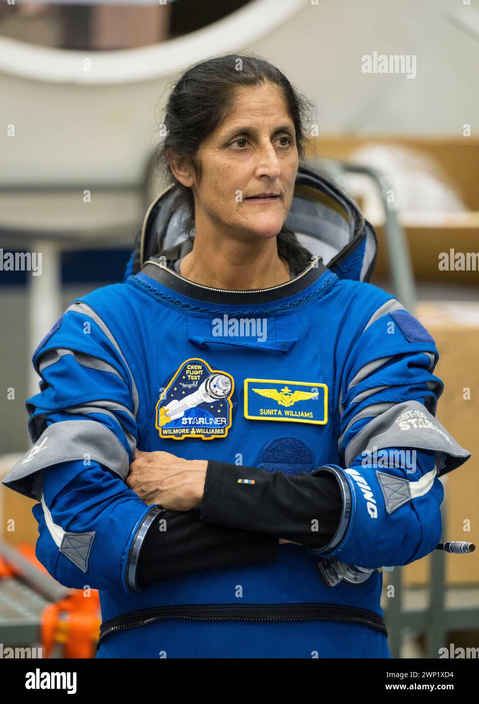 CENTRO SPAZIALE JOHNSON, HOUSTON, TEXAS, Stati Uniti - 2 novembre 2022 - astronauti Boeing Crew Flight test (CFT) Suni Williams durante il Suit Post-Insertion Deo Foto Stock