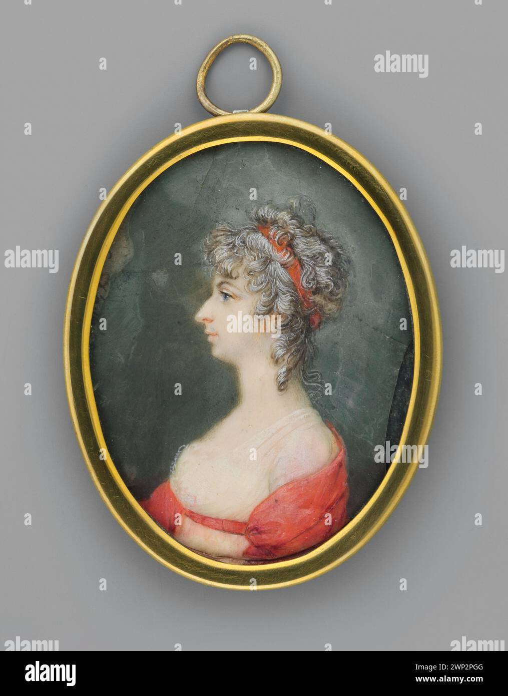Ritratto di una donna in un abito bianco in stile impero con scialle rosso di Karol D. Avigny (1760-1830), 1801, parte della collezione di miniature polacche che enfatizza i profili e i costumi femminili. Foto Stock