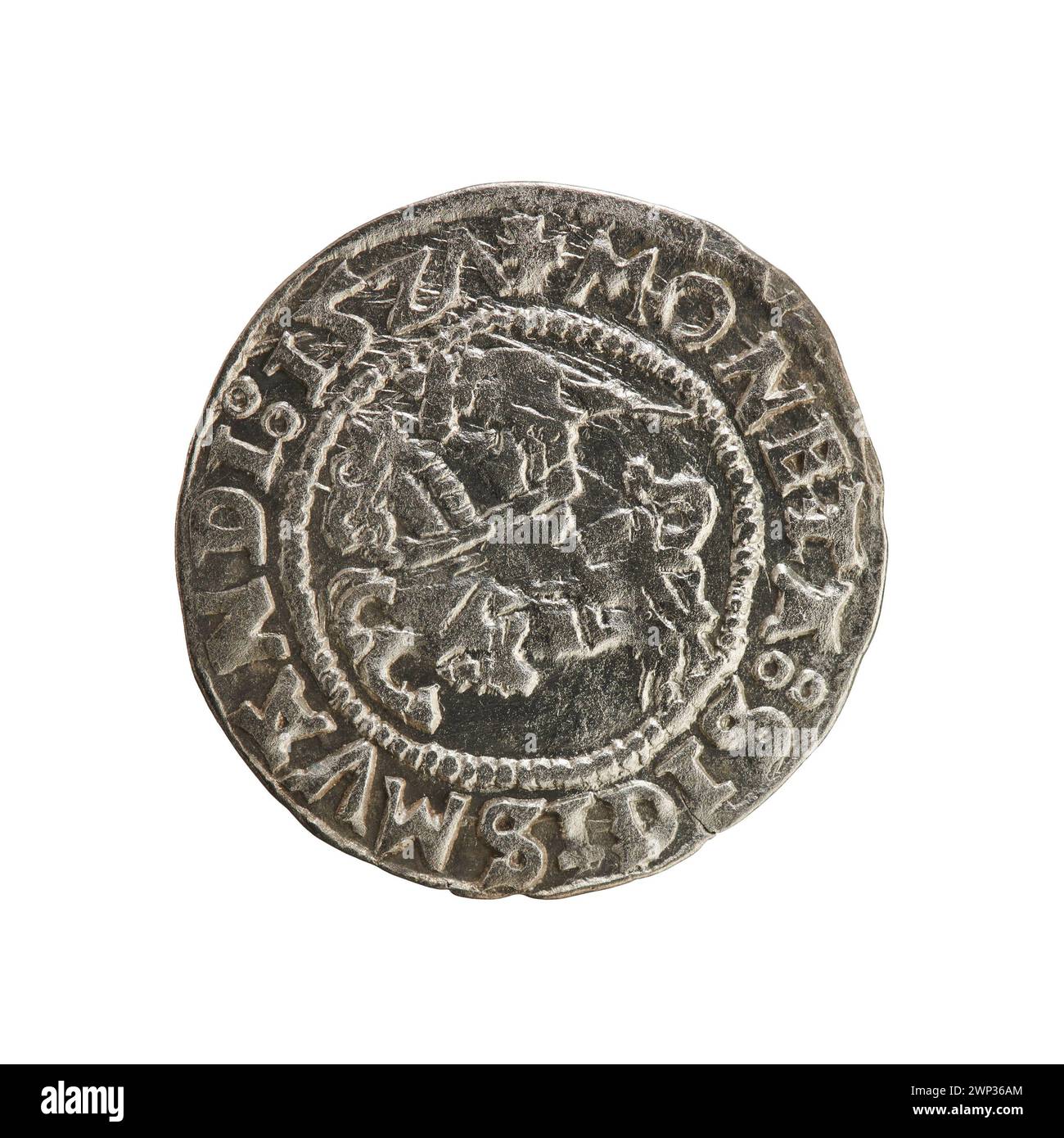 Questo penny lituano fu coniato durante il regno di re Sigismondo i il Vecchio di Polonia nel 1527. La moneta riporta il nome e il titolo del re, insieme all'anno della coniazione. Fa parte della prima serie di monete emesse durante il suo regno. Foto Stock