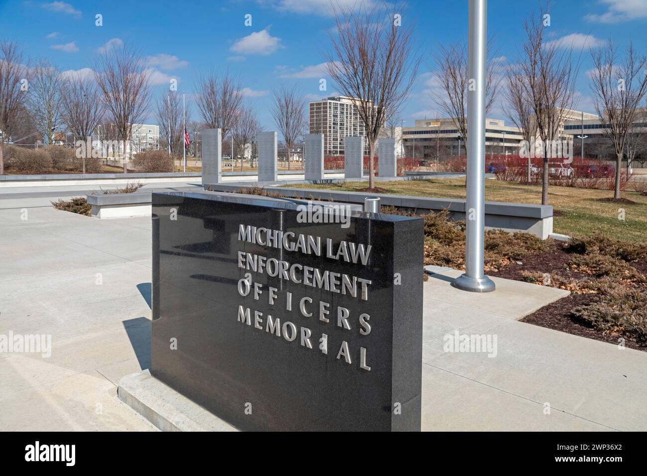 Lansing, Michigan - il Michigan Law Enforcement Officers Memorial onora gli agenti di polizia morti in servizio. Foto Stock