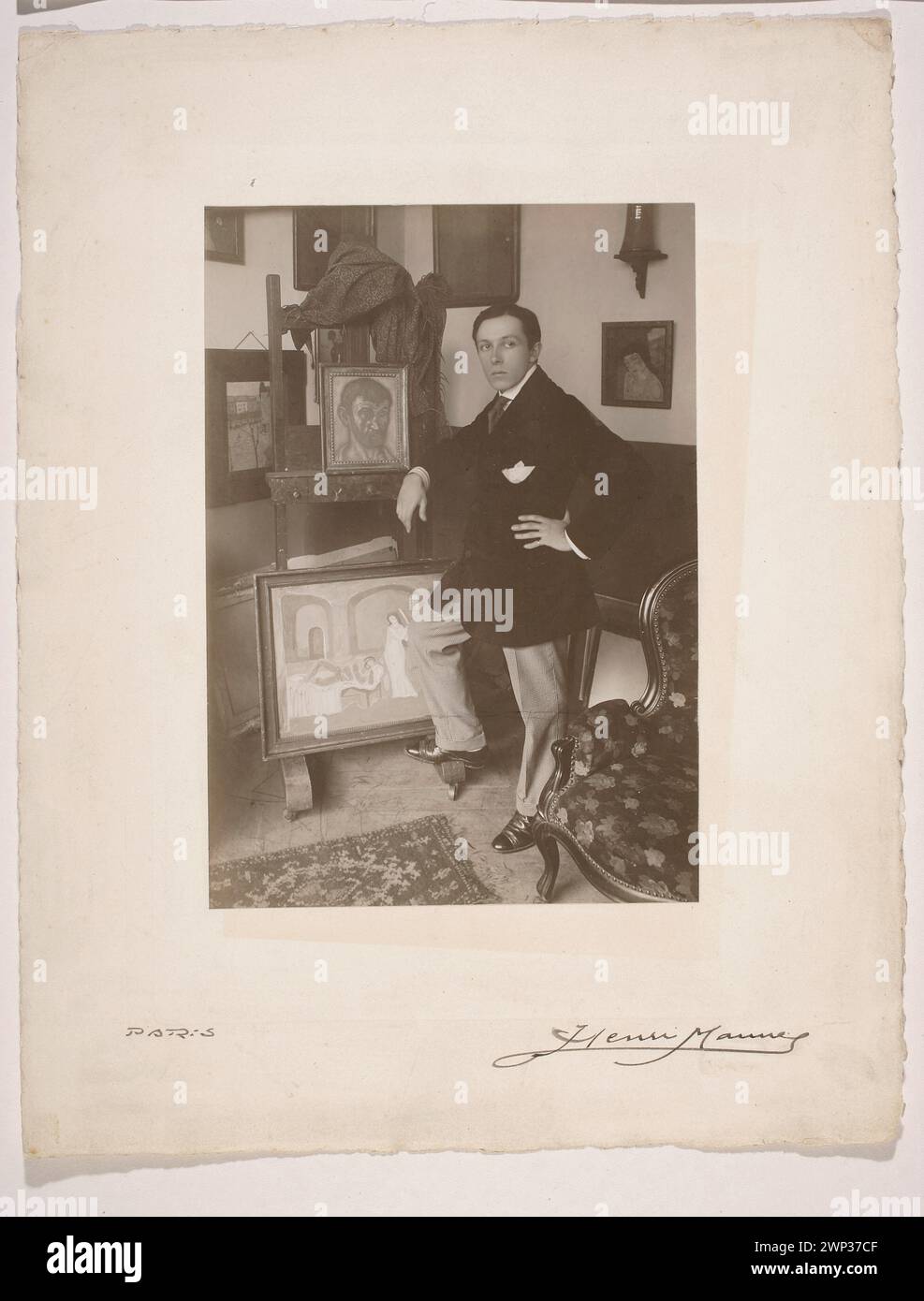 Ritratto di Eugeniusz ZAK (1884-1926), pittore, nello studio di Montparnasse in coppia Manuel, Henri (1874-1947); 1910-1911 (1910-00-00-1911-00-00-00); Parigi, ZAZ Eugeniusz, laboratorio di pittura, Sztalugi Foto Stock