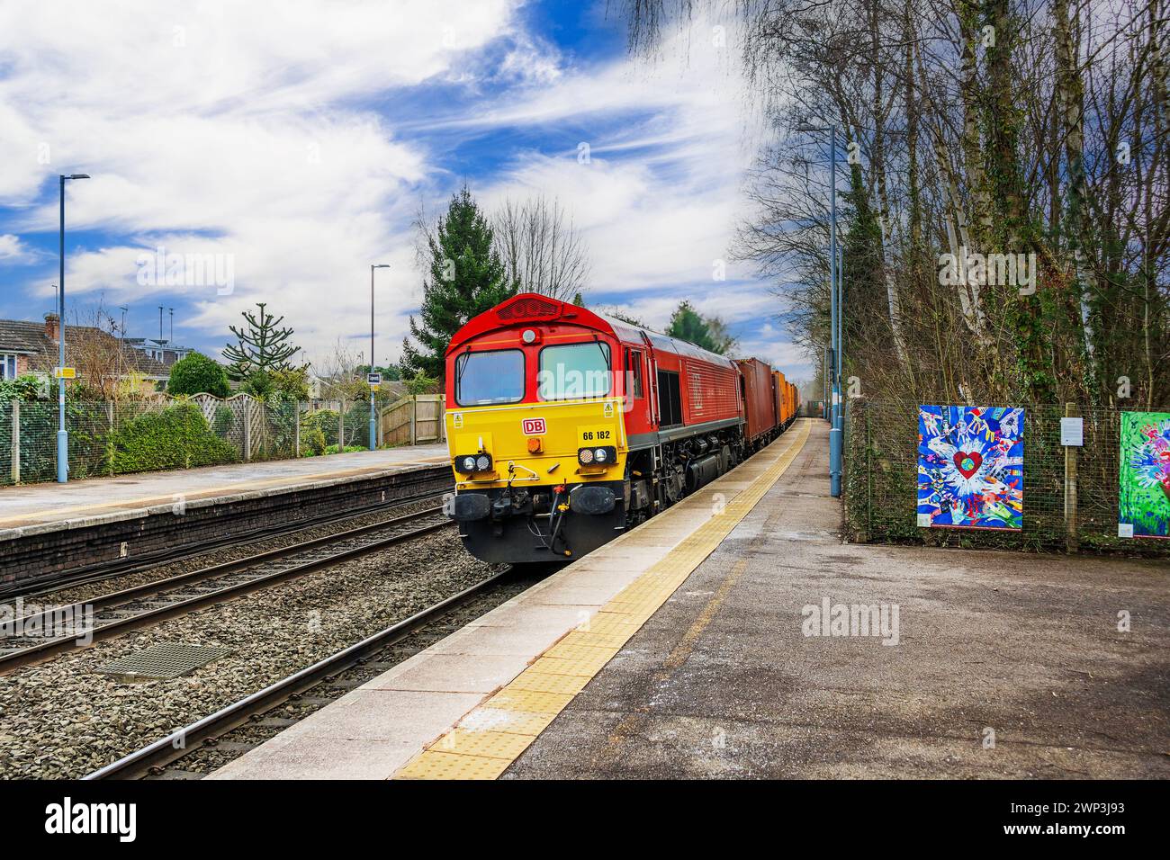 stazione ferroviaria merci di passaggio lapworth warwickshire inghilterra regno unito Foto Stock
