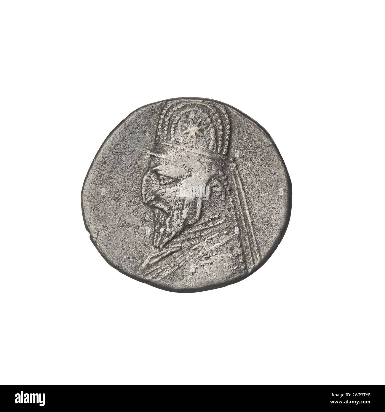 Questa dracma di Sinatroce, datata 76-69 a.C., presenta caratteristiche tipiche della moneta greco-romana, tra cui iscrizioni, ritratti e composizione metallica per il commercio e l'uso della valuta. Foto Stock