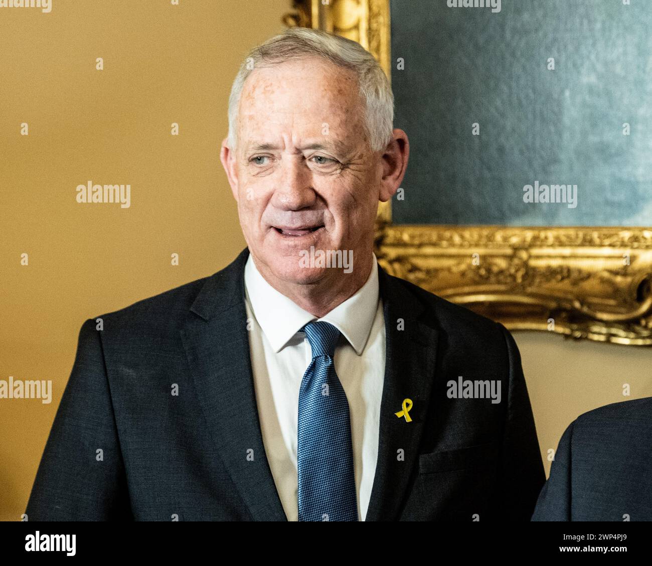 Washington, Stati Uniti. 5 marzo 2024. Benny Gantz (Benjamin Gantz), politico israeliano, visto al Campidoglio degli Stati Uniti. Credito: SOPA Images Limited/Alamy Live News Foto Stock