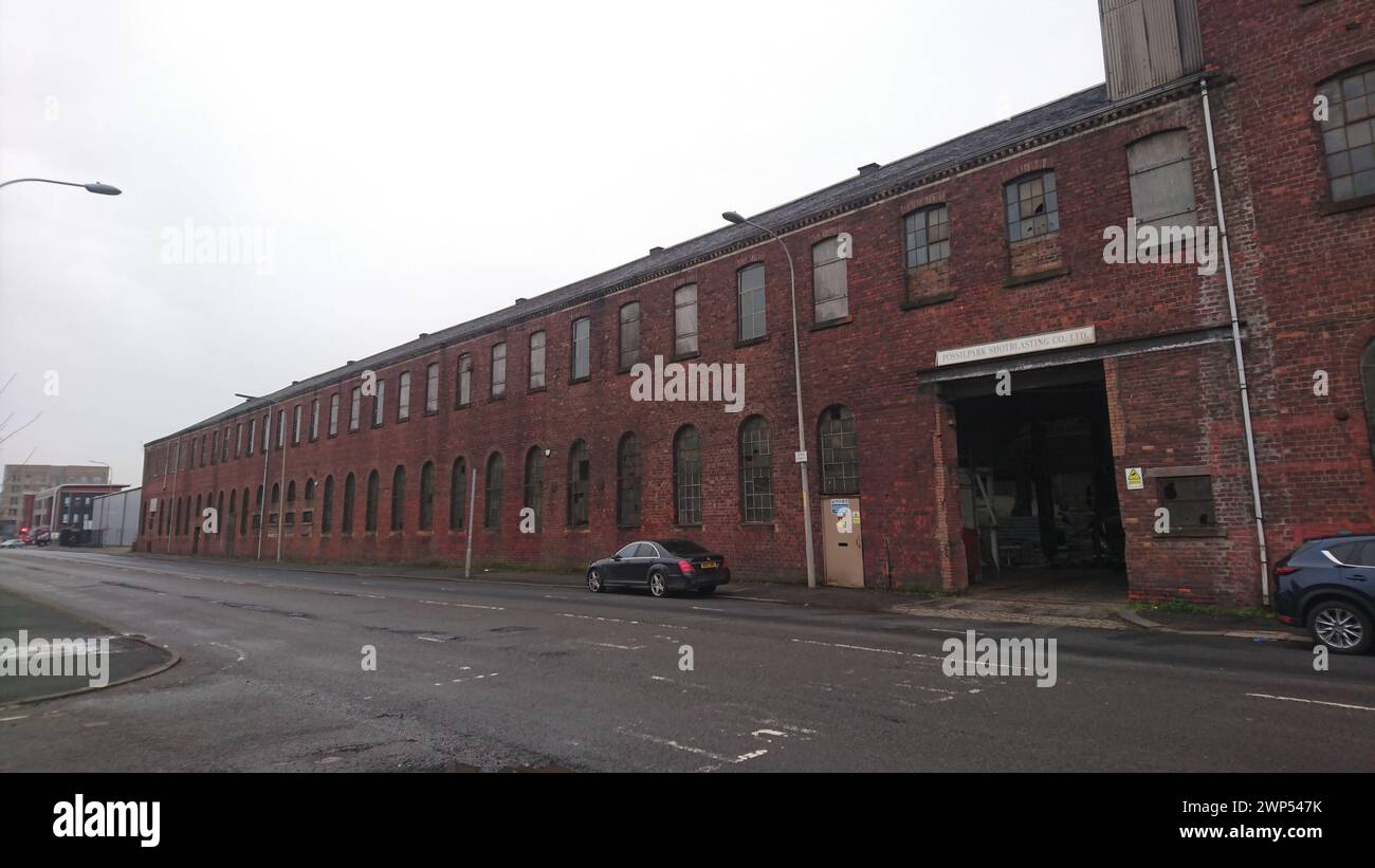 Possilpark shotblasting Co Società Ltd in un edificio storico situato nella zona di Bridgeton a Glasgow Foto Stock