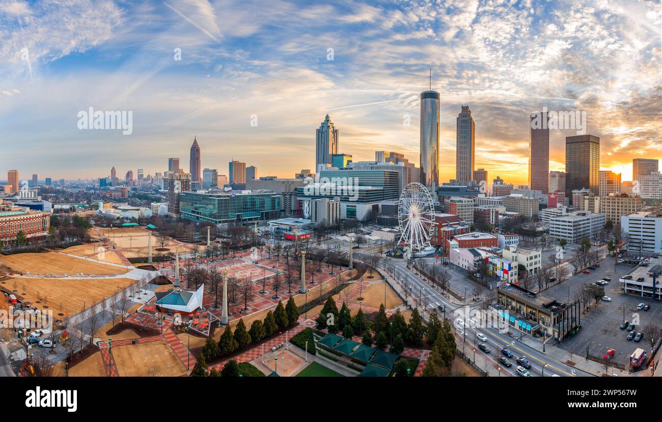 Atlanta, Georgia, Stati Uniti d'America skyline del centro all'alba. Foto Stock