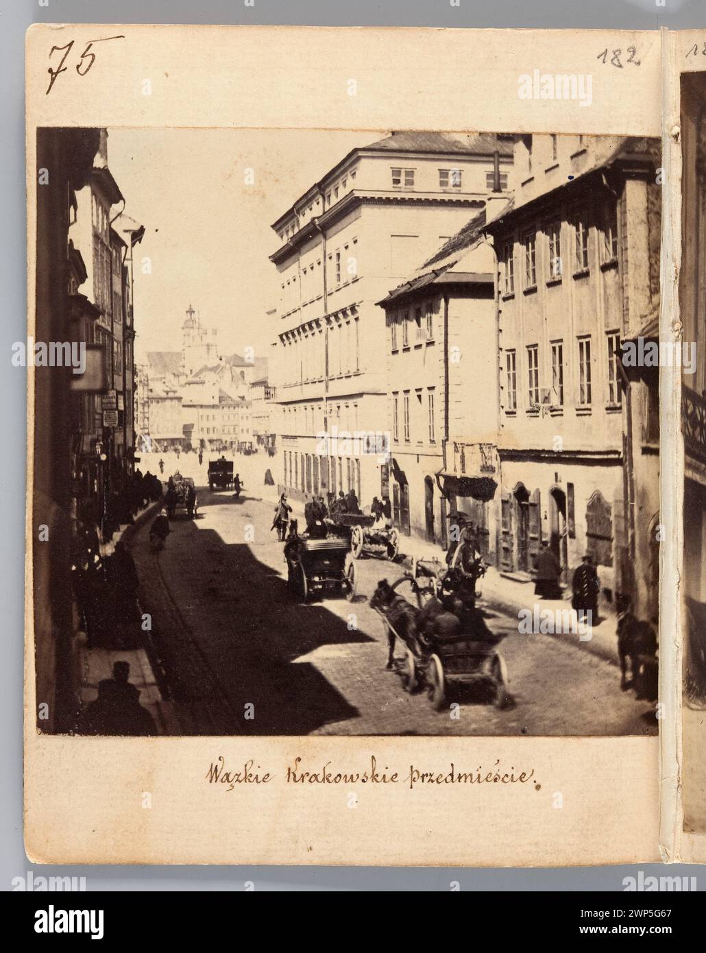 Varsavia. "W Zkie Krakowskie Przedmie" (vista dal balcone della casa di proprietà Kestner verso la città vecchia); Beyer, Karol (1818-1877); 1862-1863 (1862-00-00-1863-00-00-00); Krakowskie Przedmieście (via Varsavia), Méyet, Leopold (1850-1912) - collezione, Varsavia (Voivodato Masoviano) Przedmieście, Dar (provenienza), Doróżki Foto Stock