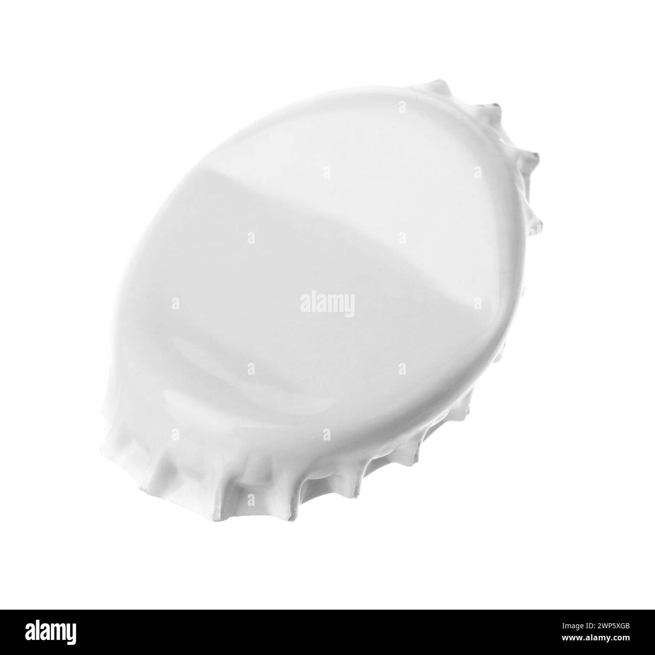 Un tappo in bottiglia di birra bianco isolato su bianco Foto Stock