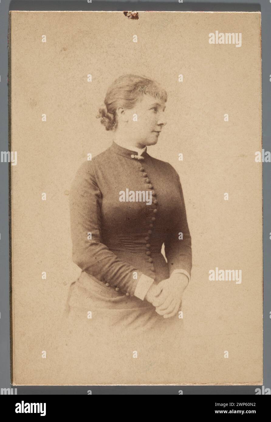 Questo ritratto di Aleksander Rajchman del 1885 raffigura una donna non identificata, parte della sua collezione di ritratti femminili. Foto Stock