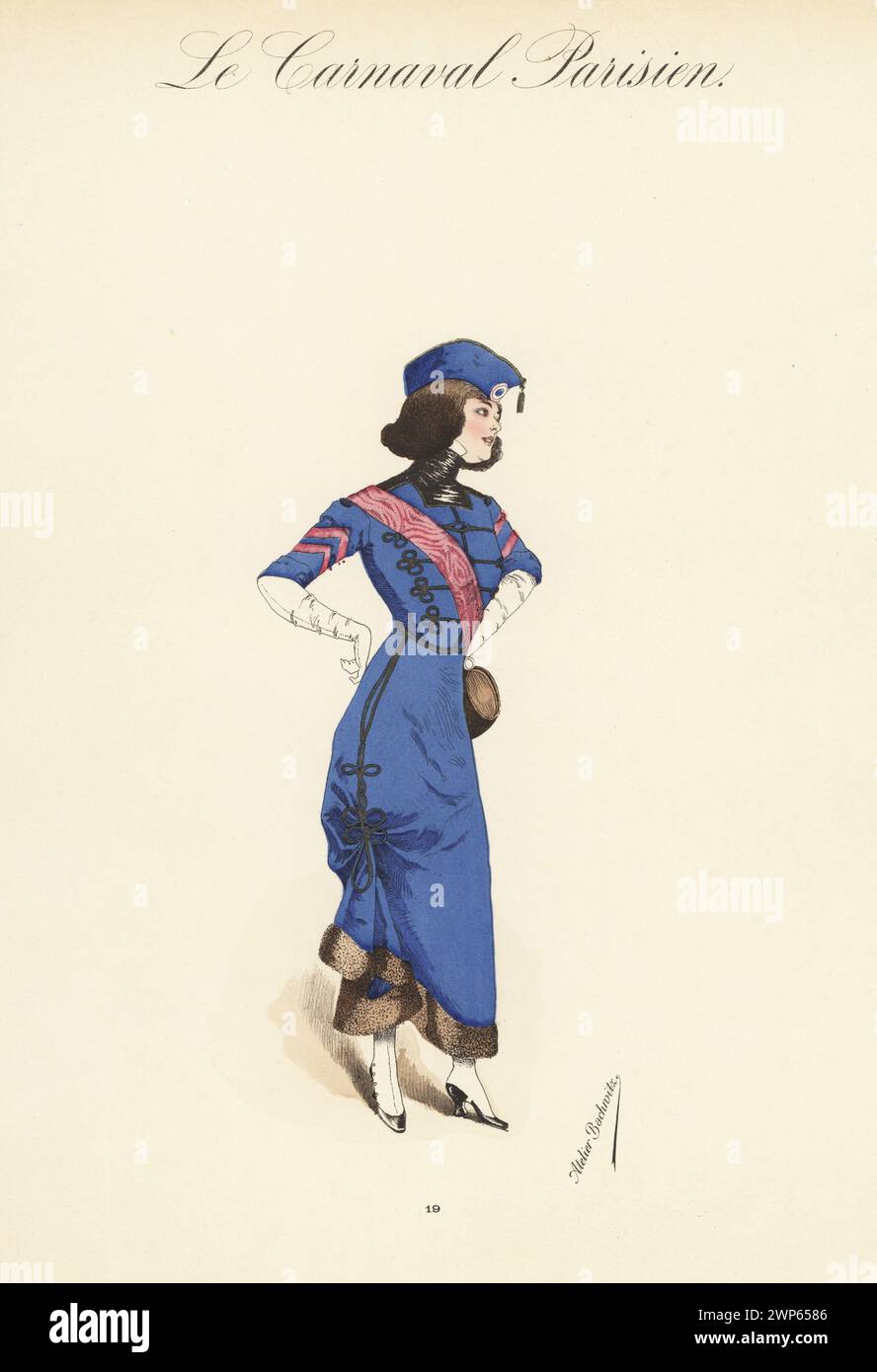 Donna in costume elegante come Sutler. Berretto cadetto blu con cockade, uniforme blu con rana nera, gonna foderata in pelliccia, ghette, fascia rosa e chevron. Con una piccola botte di brandy. Litografia a colori di Atelier Bachwitz di le Carnaval Parisien (Carnevale parigino), Atelier Bachwitz AG, Vienna, 1925. Foto Stock