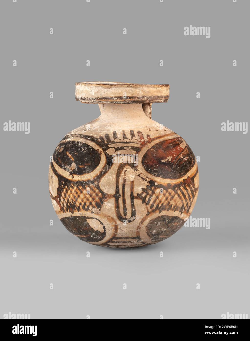 Orientalized Greek Aryballos from 580–550 a.C., mostrando la decorazione dei primi vasi greci e influenze del vicino Oriente. Foto Stock