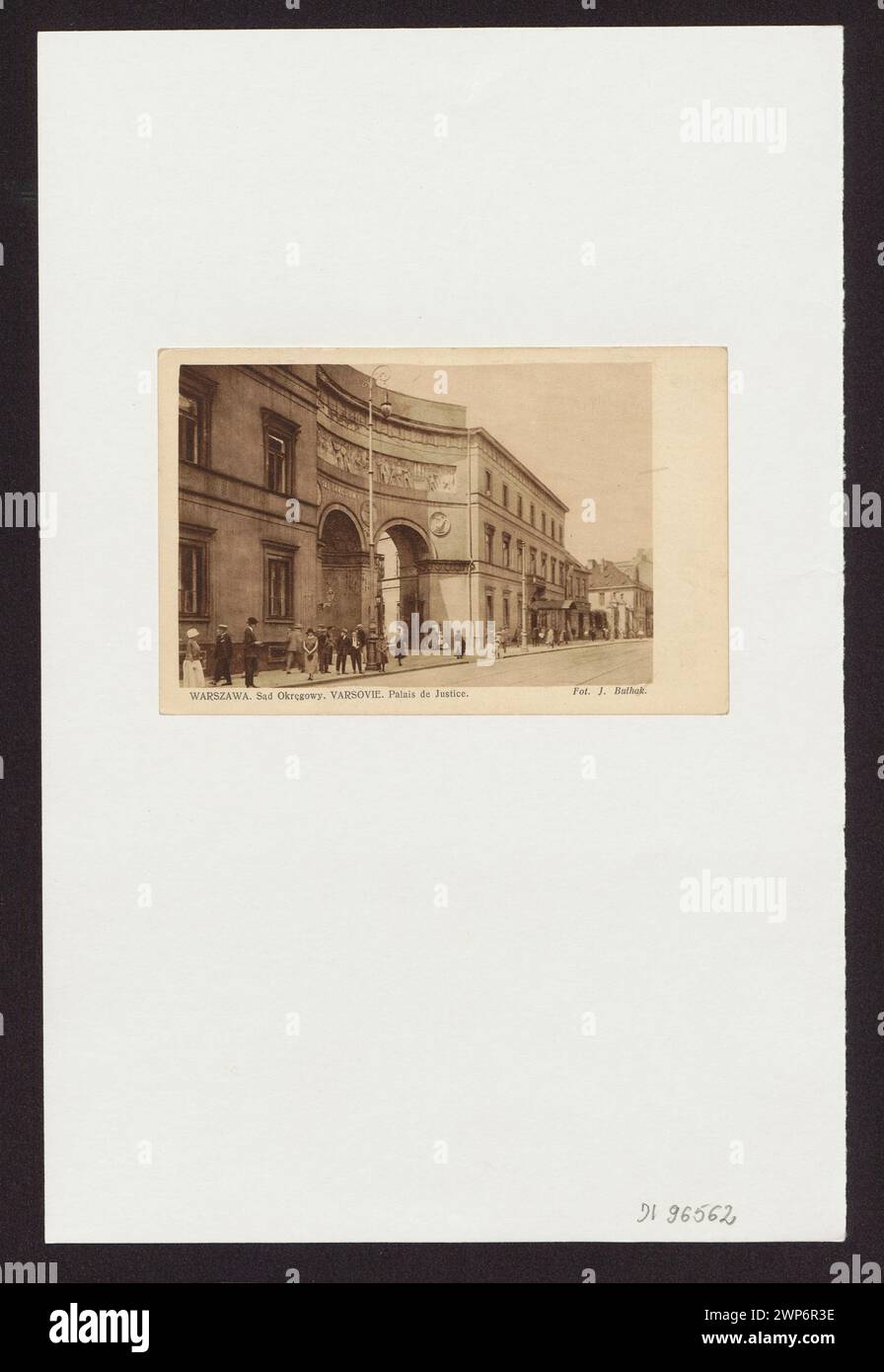 Varsavia. Distretto. Varsovie. Palais de Justice '; Bu Hak, Jan (1876-1950); intorno al 1925 (1925-00-00-1930-00-00-00); fu scaricato dal Muse del Museo Nazionale di Varsavia; foto / fototipia; prodotti da W / carta / cartone; altezza 9 cm, larghezza 14 cm; di 96562 MNW; tutti i diritti riservati. Foto Stock