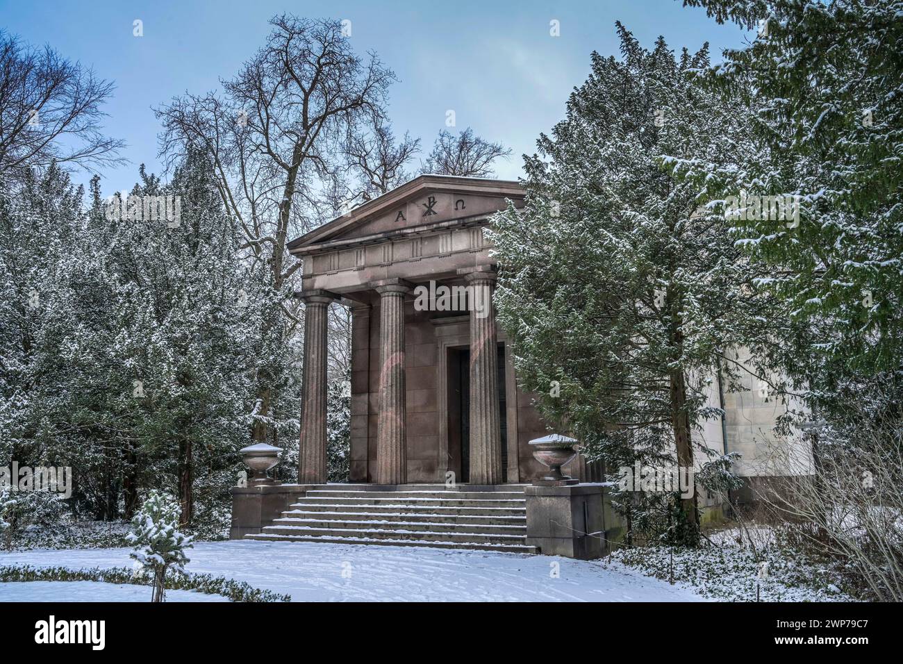 Inverno, Mausoleo im Schloßgarten Charlottenburg, Charlottenburg-Wilmersdorf, Berlino, Deutschland Foto Stock