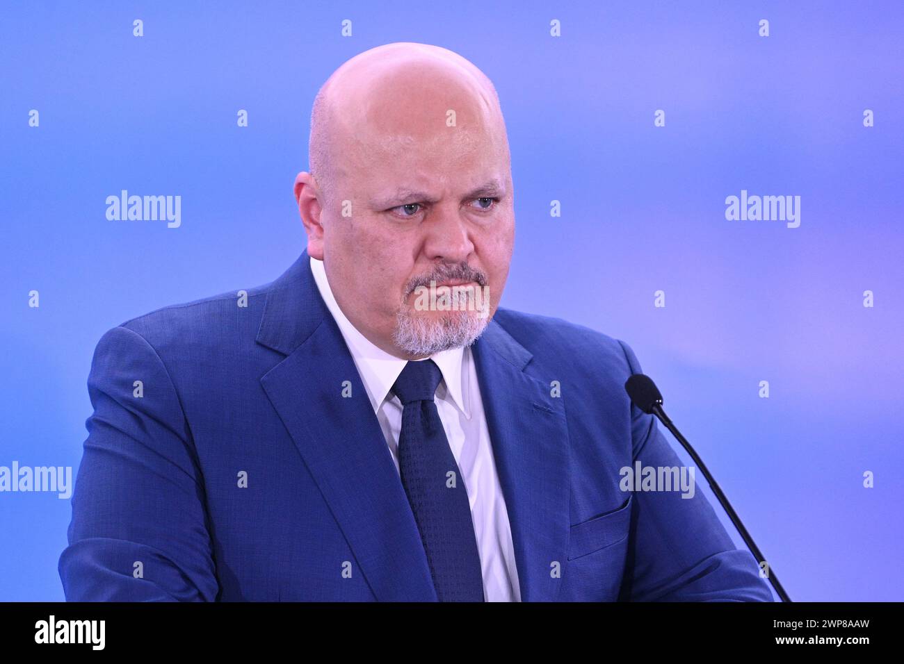 Leopoli, Ucraina - 3 marzo 2023. Procuratore della Corte penale internazionale Karim Khan alla conferenza "Uniti per la giustizia" nella città di Leopoli. Foto Stock