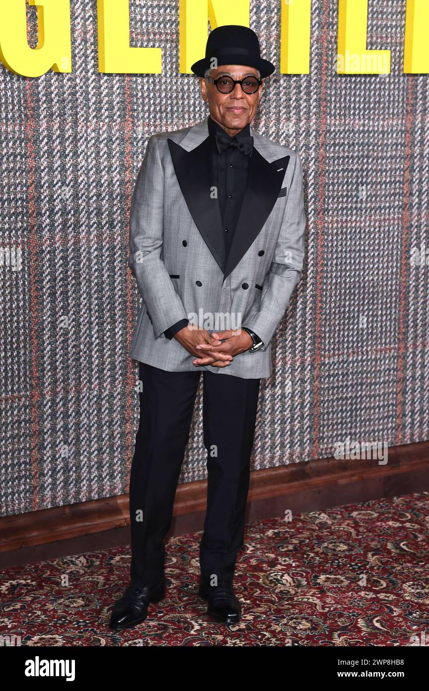 Giancarlo Esposito bei der Premiere der Netflix-serie The Gentlemen im Theatre Royal Drury Lane. Londra, 05.03.2024 *** Giancarlo Esposito alla prima della serie Netflix The Gentlemen al Theatre Royal Drury Lane Londra, 05 03 2024 foto:XS.xVasx/xFuturexImagex Gentlemen 4425 Foto Stock