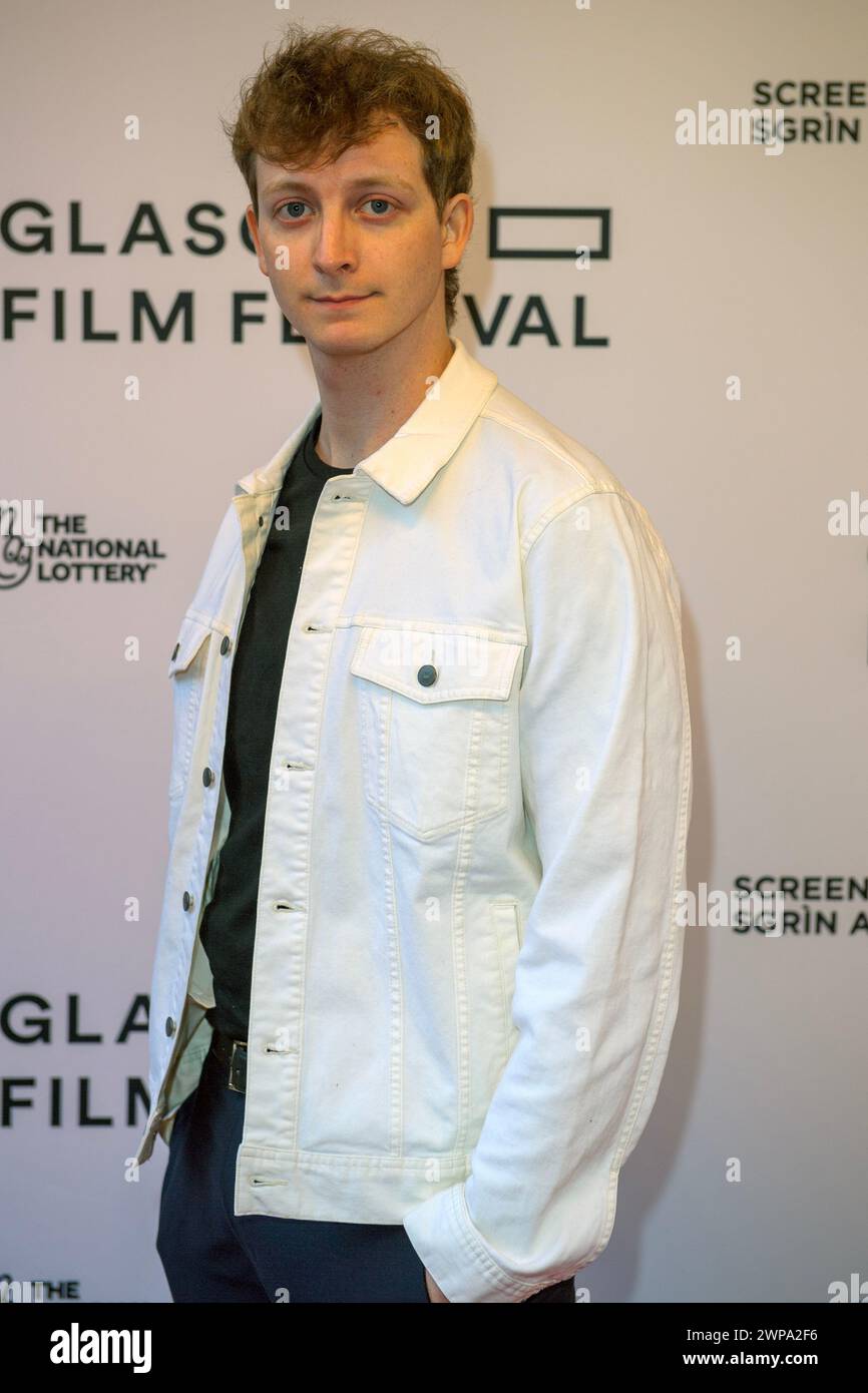 Glasgow, Scozia, Regno Unito. 3 marzo 2024. L'attore Christian Meer, sul tappeto rosso durante una chiamata fotografica per la premiere del film britannico The Burning Season, a Th Foto Stock