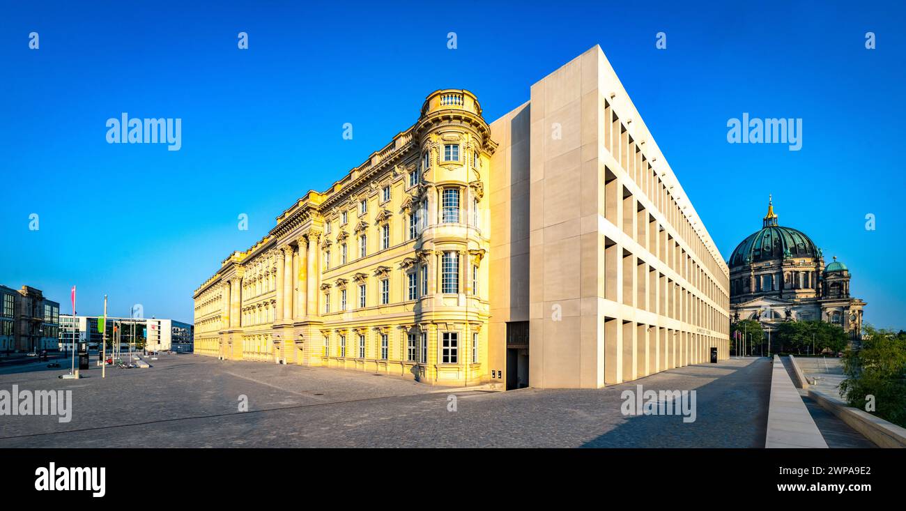 Berlino, Germania, fiume Sprea, Stadtschloss, Humboldt Forum, Museum Island Foto Stock