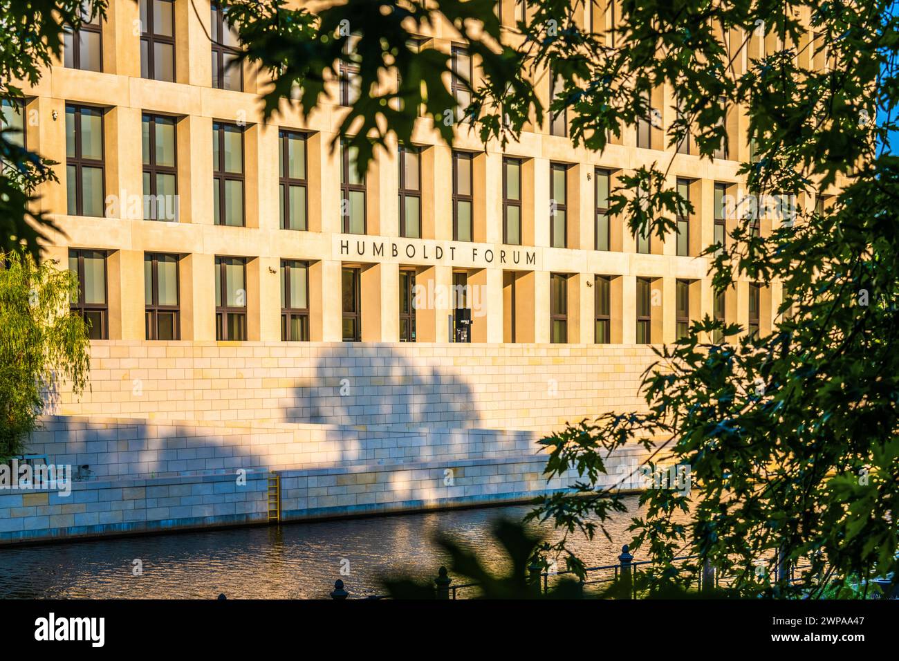 Berlino, Germania, fiume Sprea, Stadtschloss, Humboldt Forum, Museum Island Foto Stock