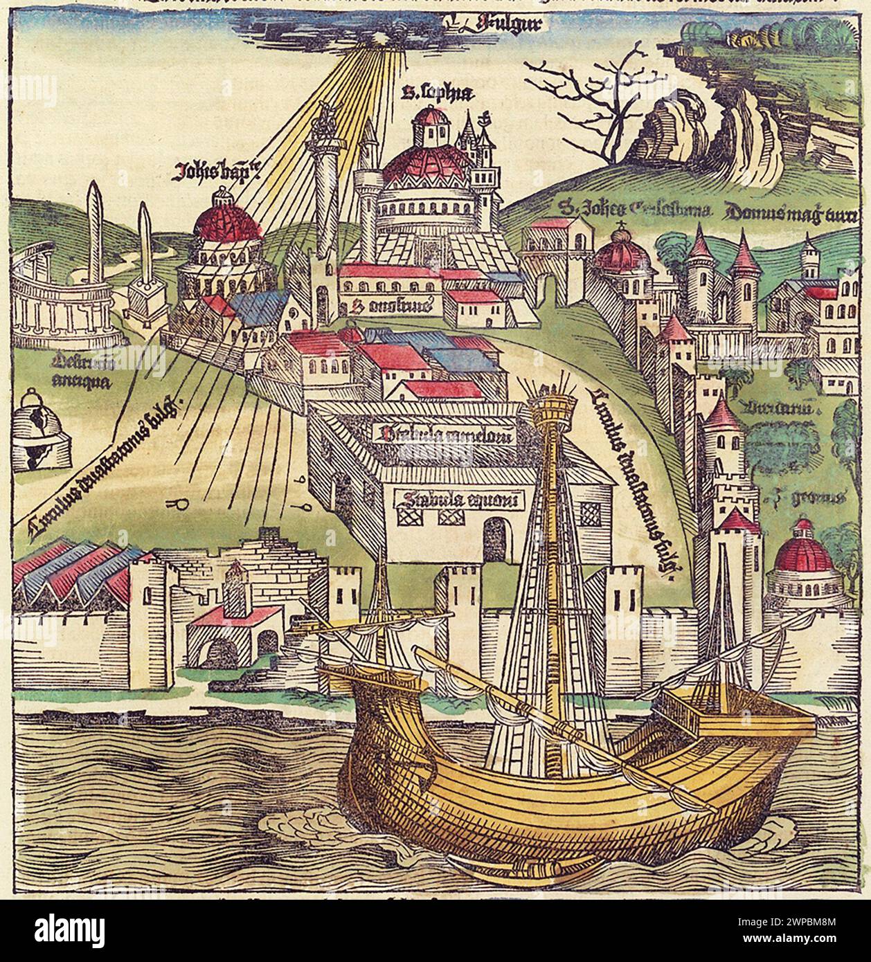 Una splendida boscaglia di 1493 di una tempesta sopra la città di Costantinopoli (Istanbul). Questa illustrazione proviene dalla Cronaca di Norimberga, che è un'eniclodpedia degli eventi mondiali, della mitologia e della storia cristiana. Questo lavoro extra-ordinario è stato uno dei primi libri mai stampati e il primo a integrare con successo testo e immagini. Foto Stock