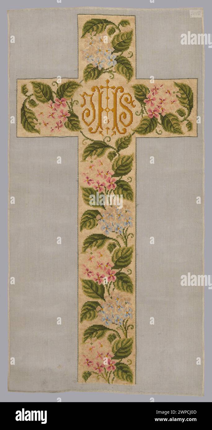 Un ricamo a forma di croce del XIX secolo usato per decorare un chasuble, mostrando tecniche di cucitura tipiche e design tessile religioso dal 1851 in poi. Foto Stock