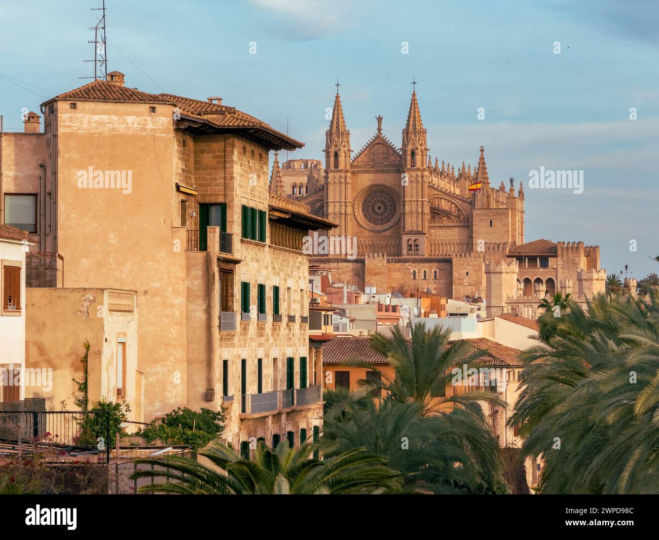 Una vista panoramica della Cattedrale di Maiorca e del paesaggio urbano di Maiorca Foto Stock