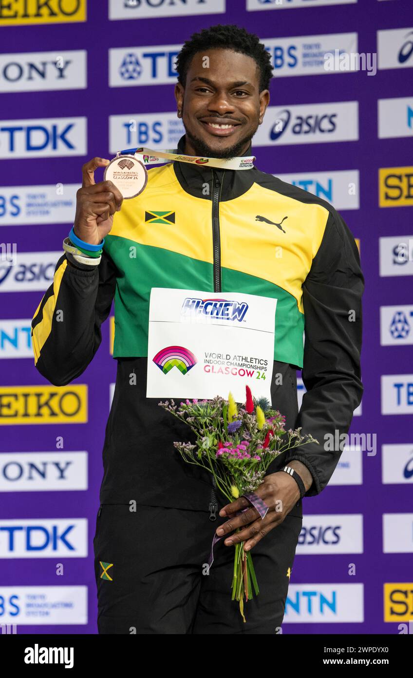 Carey McLeod 0f Giamaica medaglia di bronzo nel salto lungo maschile ai Campionati mondiali di atletica leggera indoor, Emirates Arena, Glasgow, Scozia Regno Unito Foto Stock