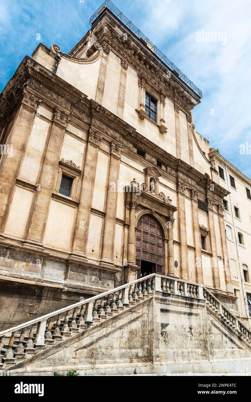 Facciata della Chiesa di Santa Caterina d'Alessandria nel centro storico di Palermo, Sicilia, Italia Foto Stock