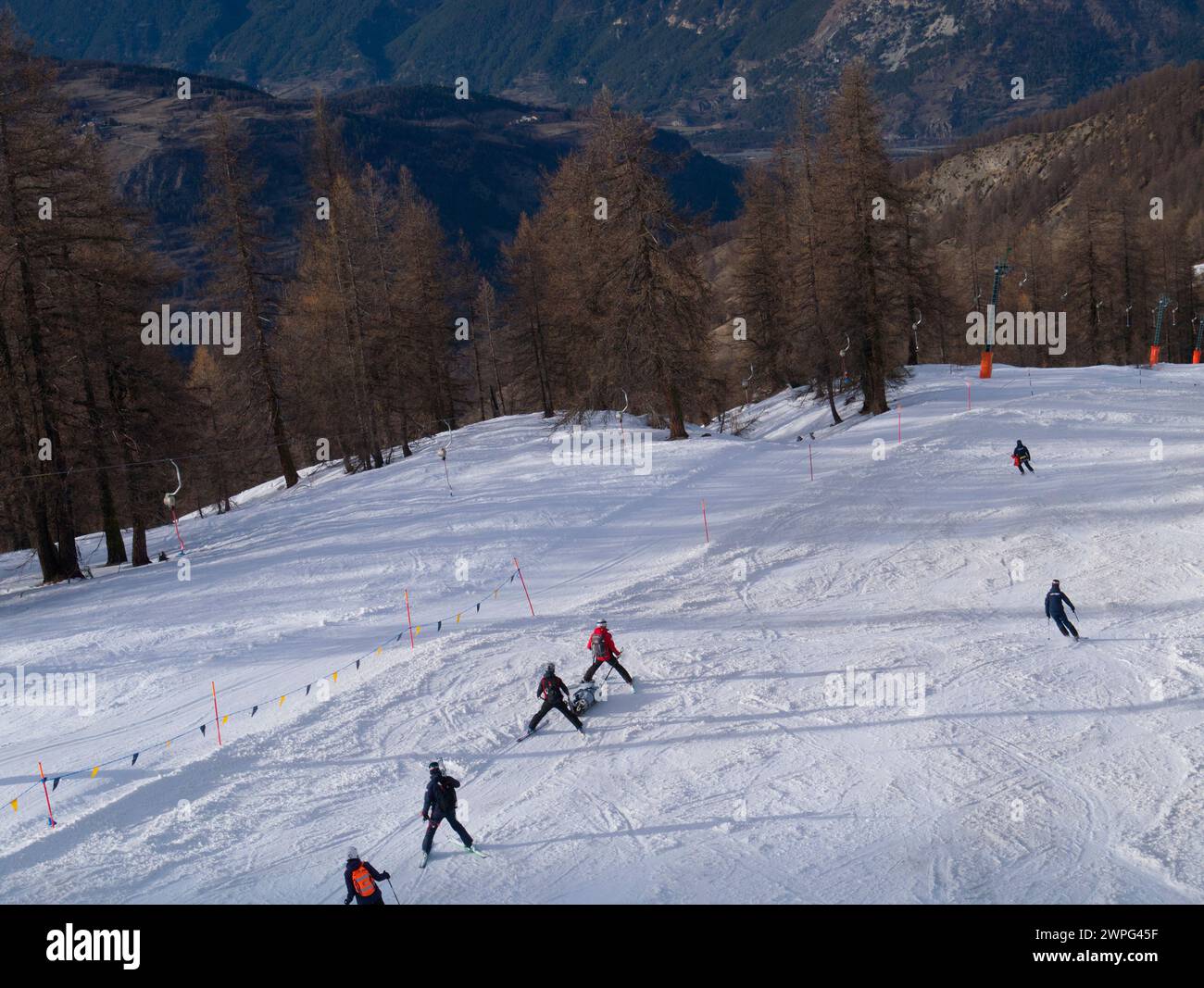 Soccorso piste da sci, Sauze D'oulx, Italia Foto Stock