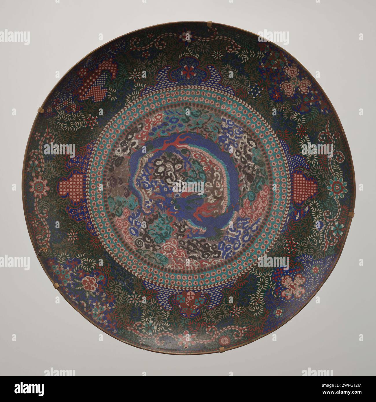 Oggetto indicato come ôzara, datato intorno al 1860-1870, che rappresenta il design e la cultura materiale del XIX secolo. Foto Stock