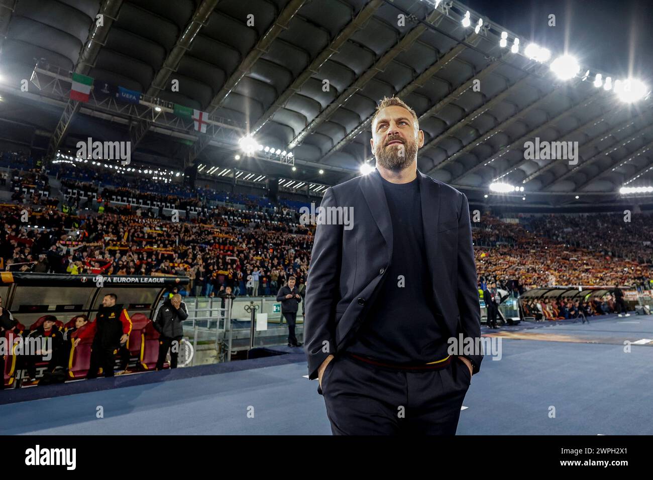 Roma, Italia. 7 marzo 2024. Roma, Italia, 7 marzo 2024. Daniele De Rossi, capo allenatore dell'AS Roma, arriva per la partita di andata di UEFA Europa League 16 tra Roma e Brighton allo Stadio Olimpico. La Roma ha sconfitto Brighton 4-0. Crediti: Riccardo De Luca - aggiornamento immagini/Alamy Live News Foto Stock