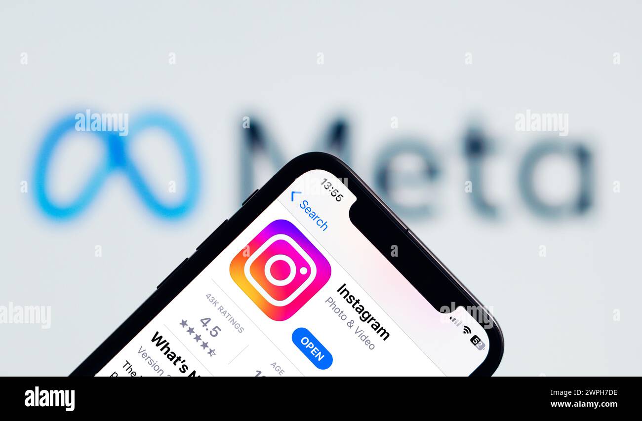 Le ultime funzionalità di Instagram su smartphone con Meta Branding Foto Stock