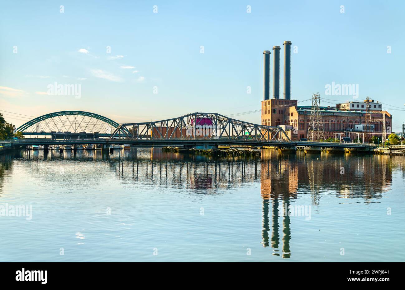 Stazione di generazione di Manchester Street sul fiume Providence a Providence - Rhode Island, Stati Uniti Foto Stock