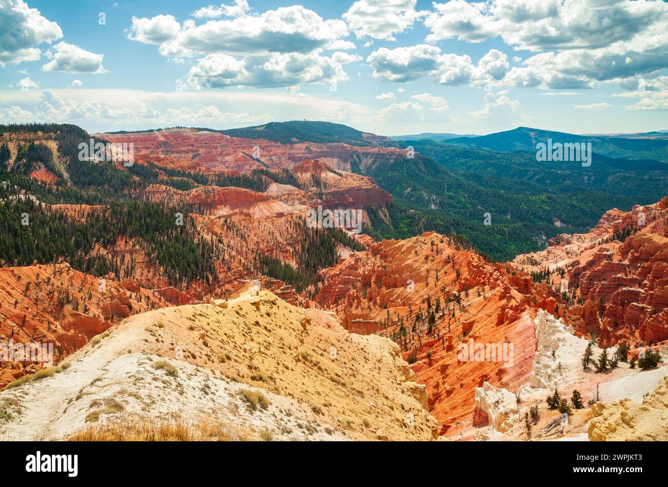 Cedar Breaks National Monument, anfiteatro naturale nello Utah, Stati Uniti Foto Stock