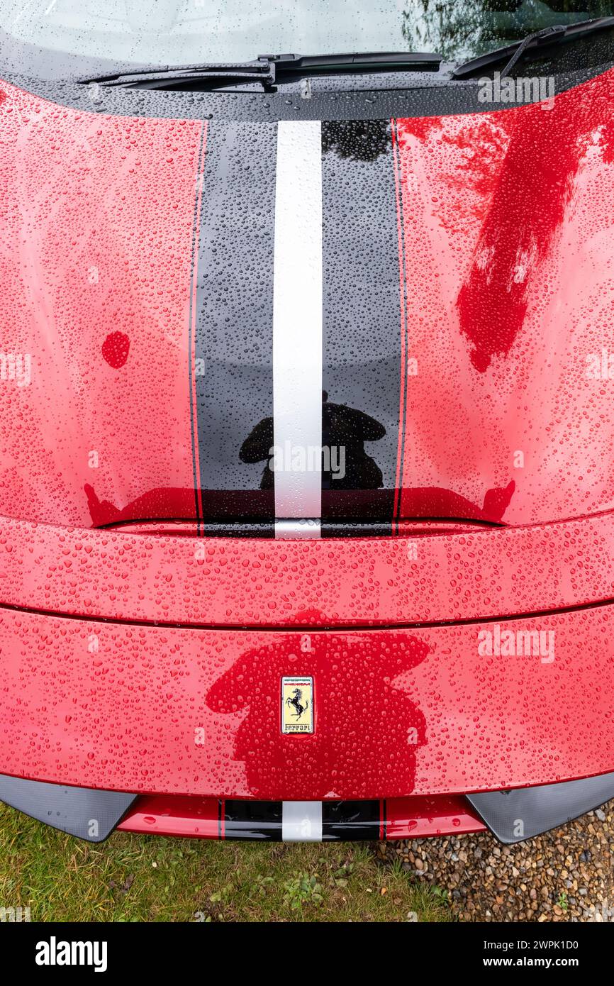 Ferrari al Concours of Elegance 2023, Hampton Court Palace, Londra Foto Stock