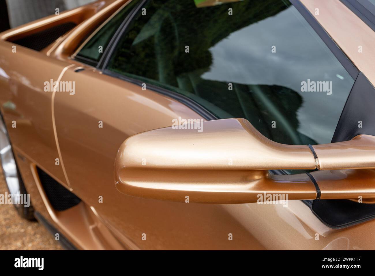 Lamborghini Diablo VT 6,0 al Concours of Elegance 2023, Hampton Court Palace, Londra Foto Stock