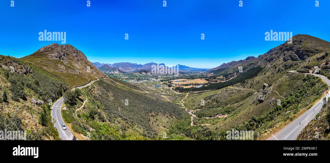 Panorama di Franschhoek, zona vinicola, Provincia del Capo Occidentale, Sudafrica, Africa Foto Stock