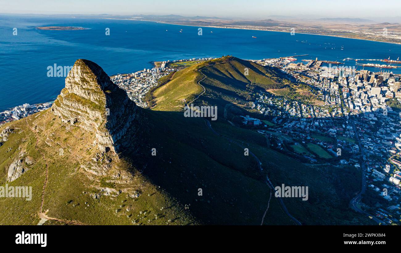 Aerial of the Lion's Head, città del Capo, Sudafrica, Africa Foto Stock