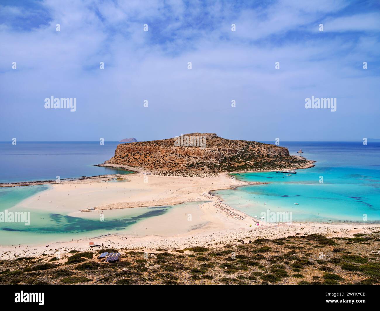 Balos Lagoon Beach e Cape Tigani, vista sopraelevata, penisola di Gramvousa, regione della Canea, Creta, isole greche, Grecia, Europa Foto Stock