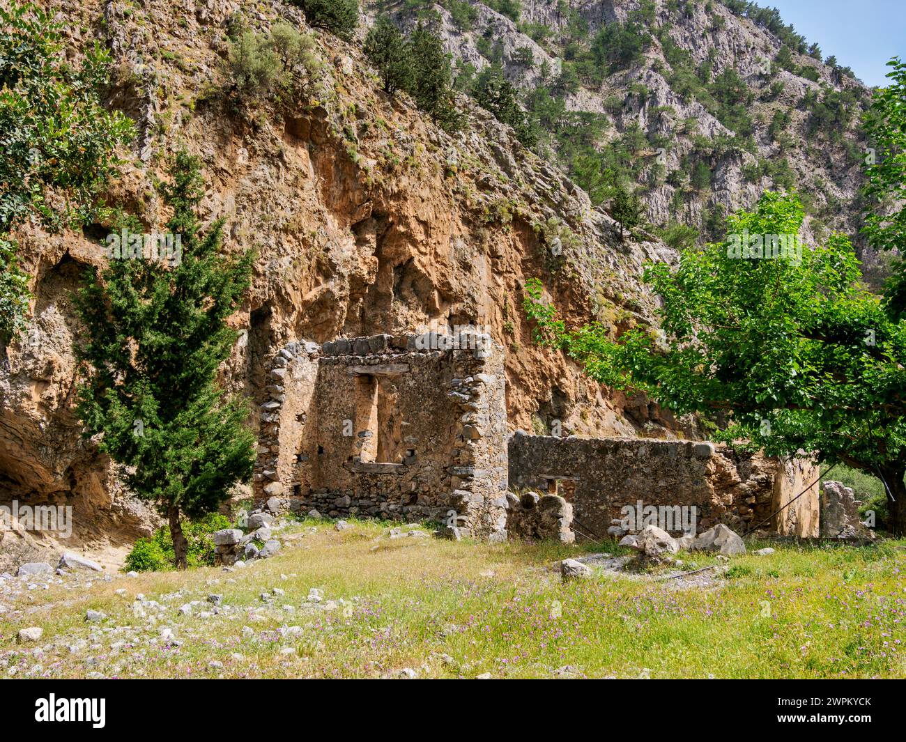 Architettura di Palea Agia Roumeli, uscita sud dalla Gola della Samaria, regione della Canea, Creta, Isole greche, Grecia, Europa Foto Stock