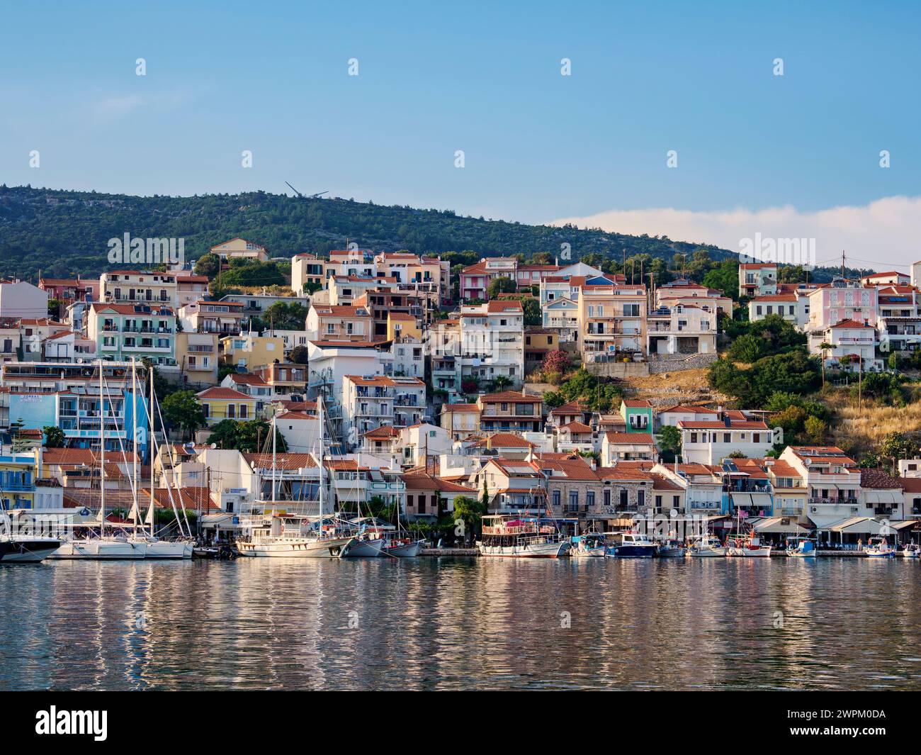 Porto di Pitagoreio, Isola di Samo, Egeo settentrionale, Isole greche, Grecia, Europa Foto Stock