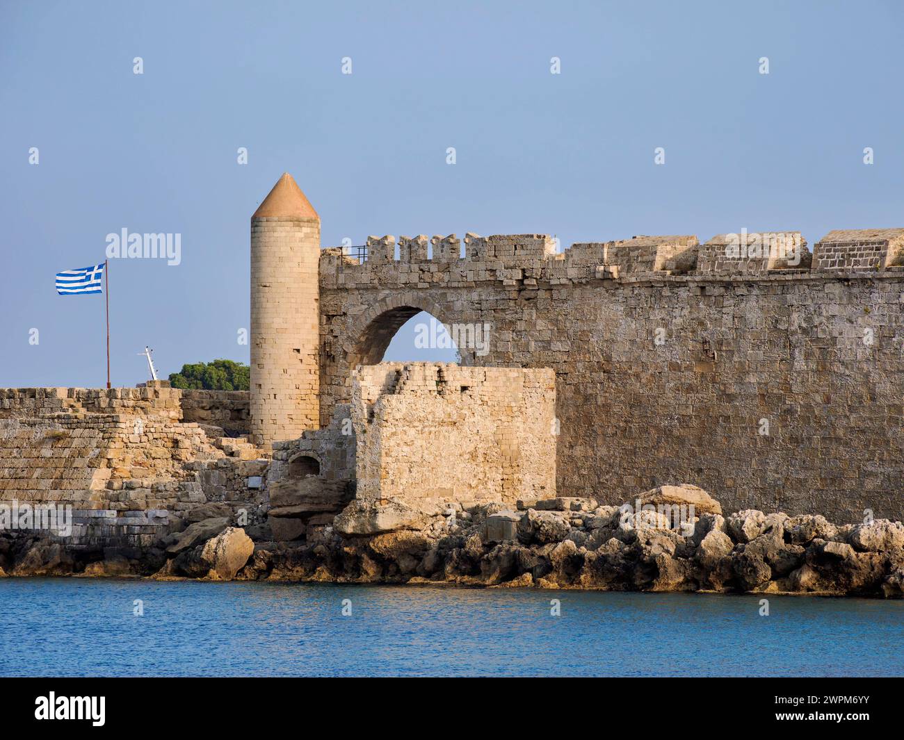 Mura difensive della città vecchia medievale, Rodi, Rodi, Rodi, Dodecaneso, isole greche, Grecia, Europa Copyright: KarolxKozlowski 1245-3014 Foto Stock