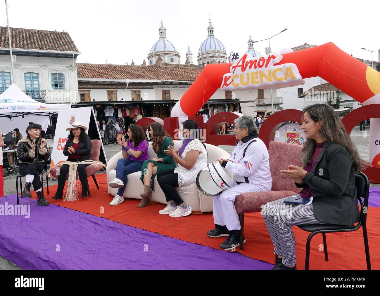 CUENCA-dia DE LA MUJER-8 MARZO Cuenca, Ecuador 8 de marzo de 2024La manana de hoy en diferentes partes de Cuenca se Celebro el dia Internacional de la Mujer, con diferentes eventos uno de ellos fue la concentracion de colectivos feministas en la plazoleta de San Francisco y en el Parque Calderon para defender los derechos de las mujeres. foto Boris Romoleroux/API. SOI-CUENCA-DIADELAMUJER-8MARZO-23dadaeba89716c9c54c476e1c46e2c *** CUENCA WOMENS DAY 8 MARZO CUENCA,Ecuador 8 MARZO 2024Today Morning in diverse parti di Cuenca International Womens DAY è stata celebrata con diversi eventi, uno dei Foto Stock