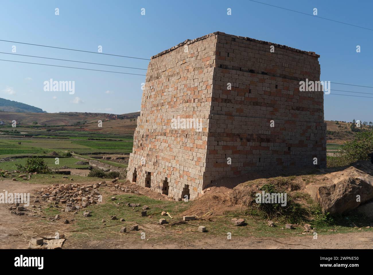 Forno per mattoni nella regione dell'alta Matsiatra, Madagascar Foto Stock