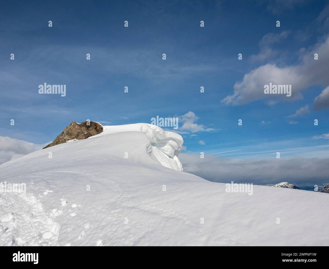 Escursione con le racchette da neve sulla Hauser Kaibling nel Tauri di Schladminger. Foto Stock