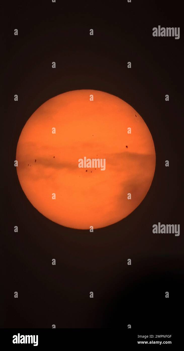 Il sole con macchie solari Foto Stock