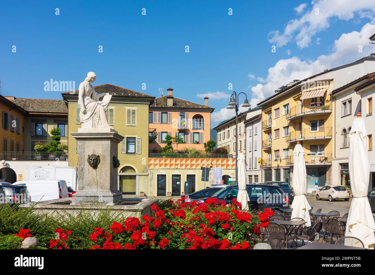 Tirano, Piazza Cavour a Sondrio, Lombardia / Lombardia, Italia Foto Stock