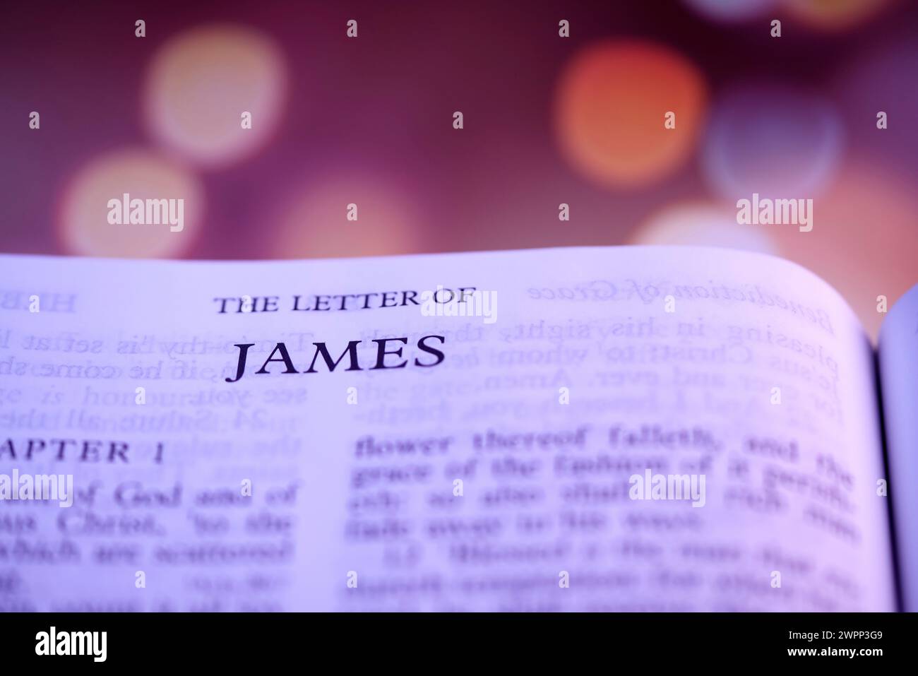 Open Holybile Book Index The Letter of James for background and Inspiration Foto Stock